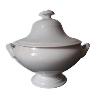 Creil and Montereau tureen 19th white earthenware