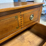 Antique chest of drawers