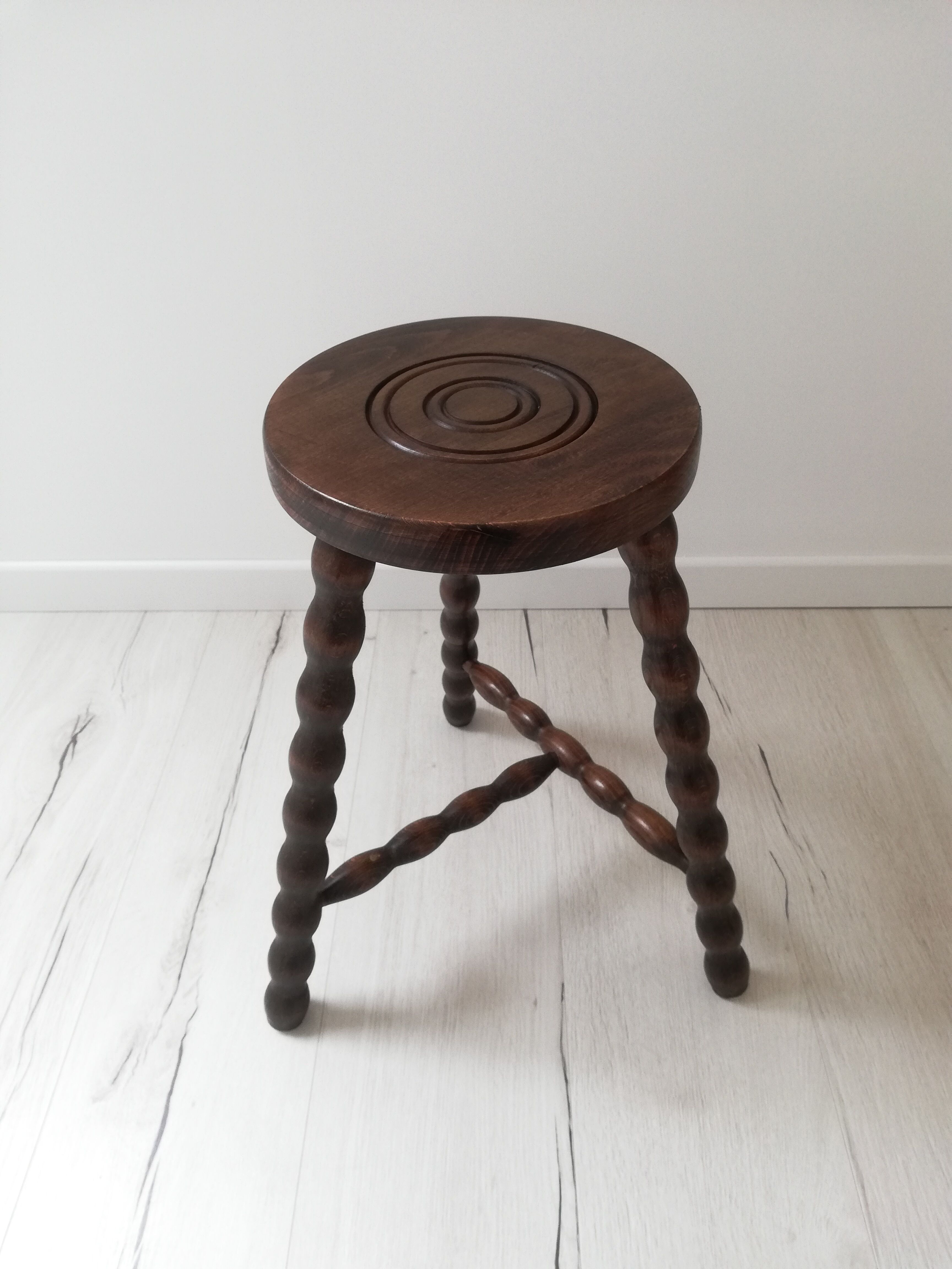 Vintage tripod stool