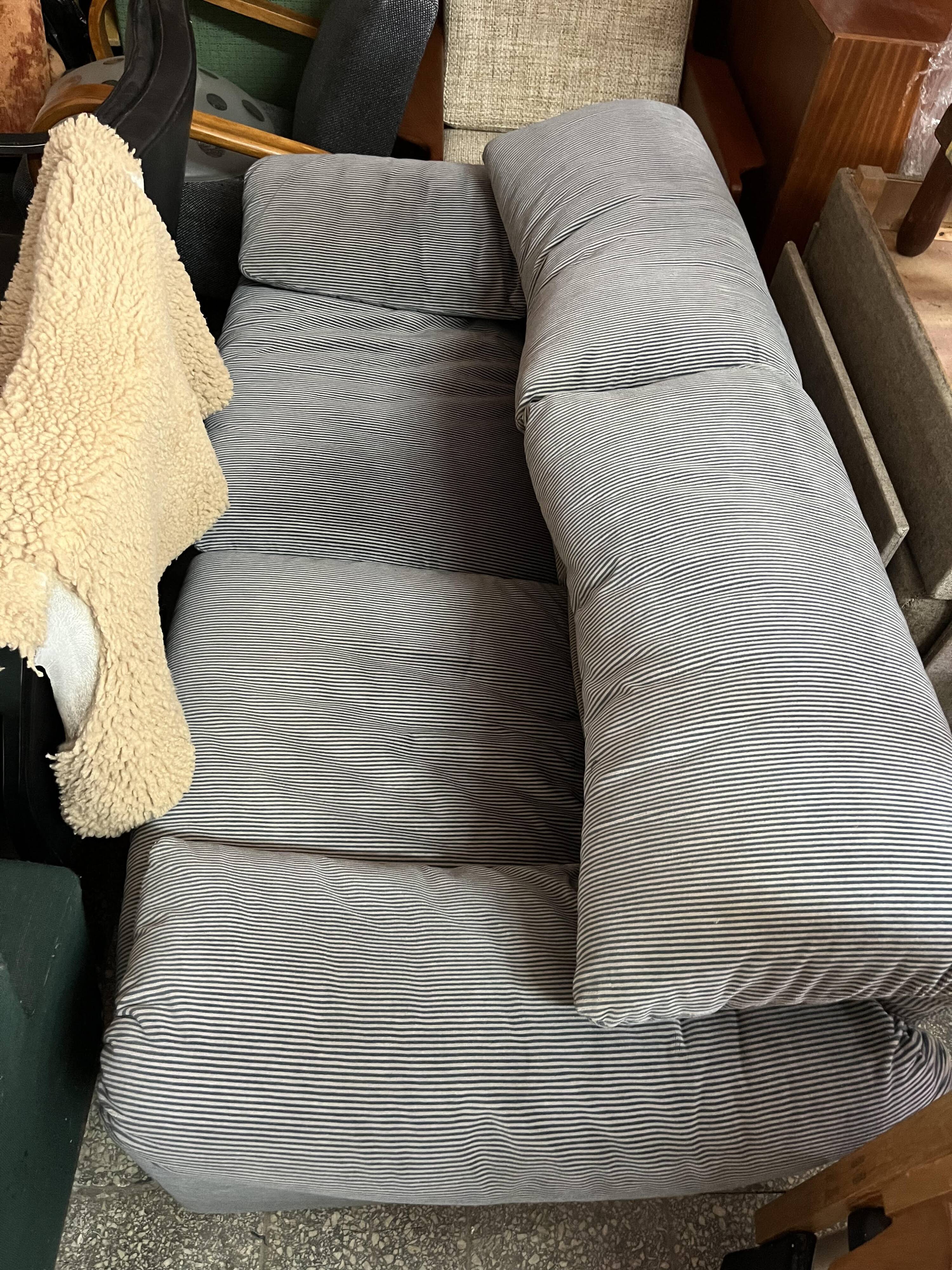 Vico Magistretti Maralunga 2-seater / loveseat for Cassina, Italy, 1980s, g