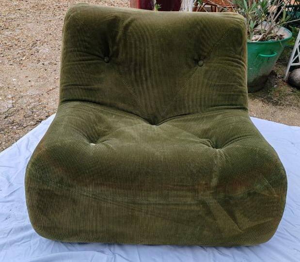 2 Kali armchairs from Ligne Roset by Ducaroy Michel