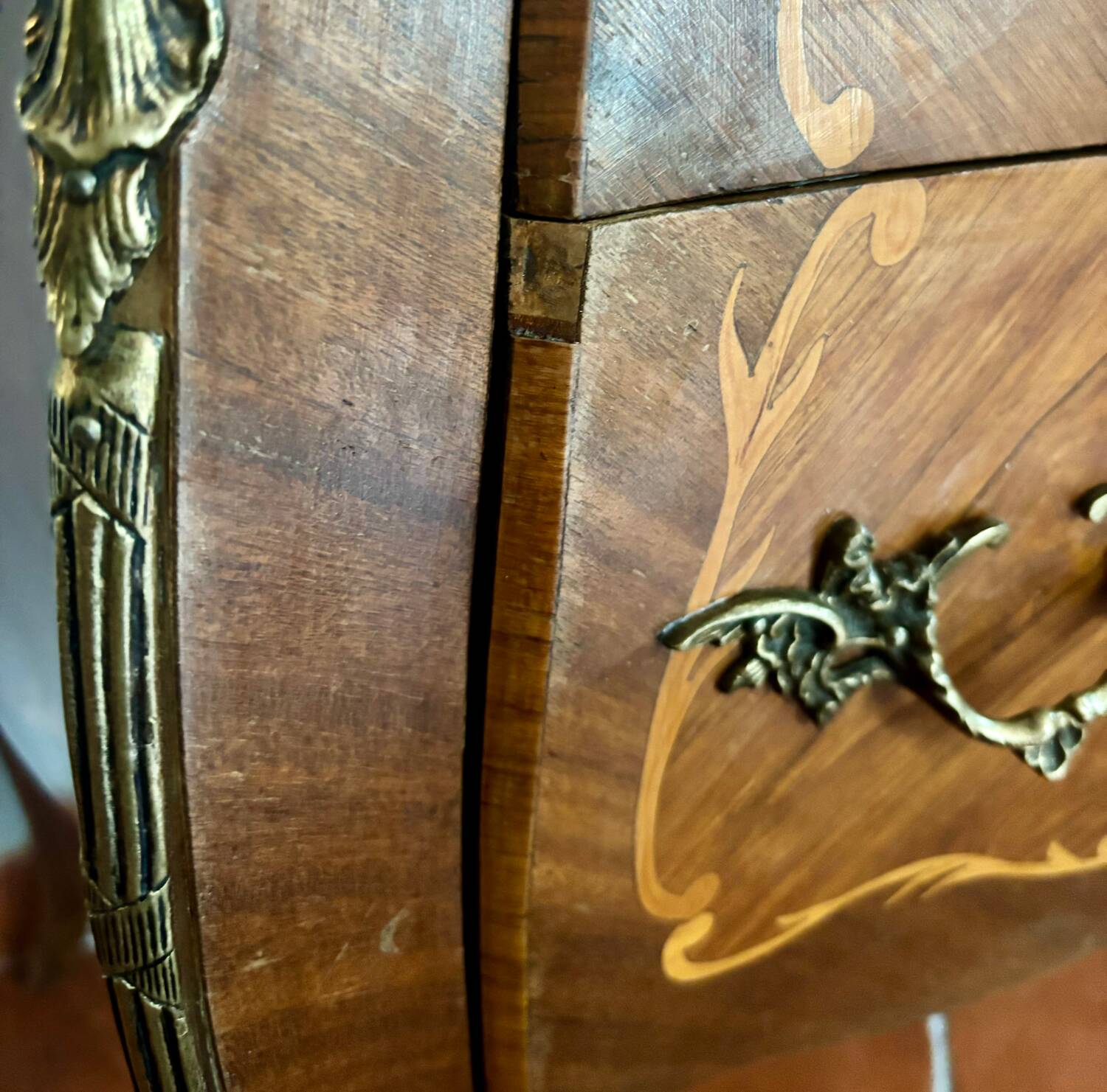 commode de style Louis XV