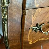 commode de style Louis XV