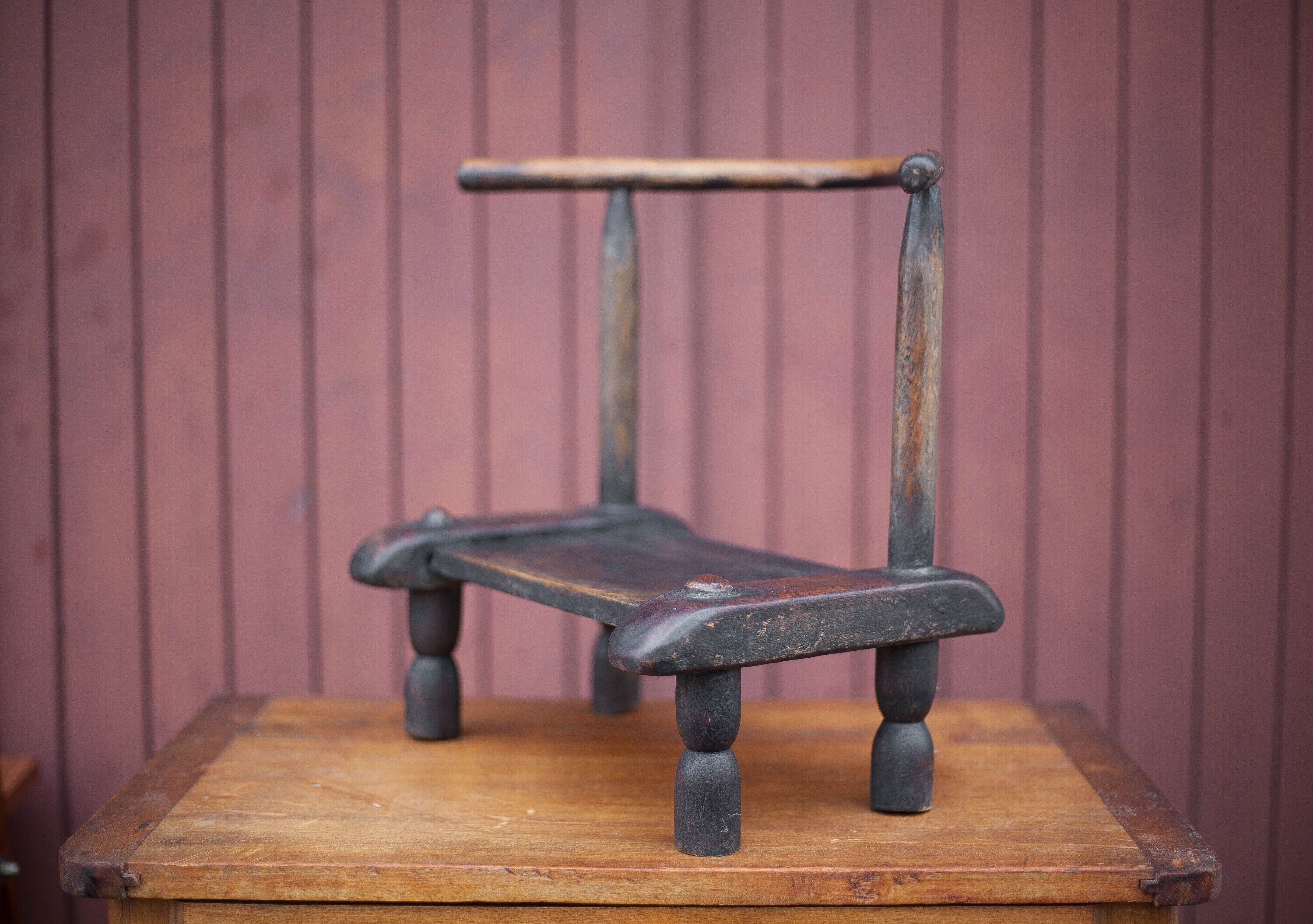 African chair in brutalist wood, vintage wood chair, Baoulé chair from Ivory Coast, decoration