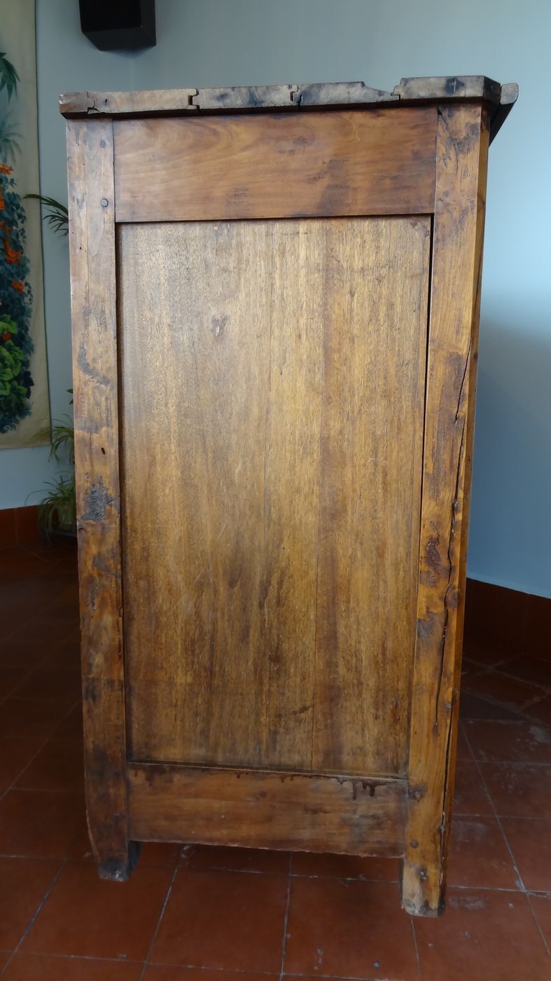 155 x 105 cm low-door buffet