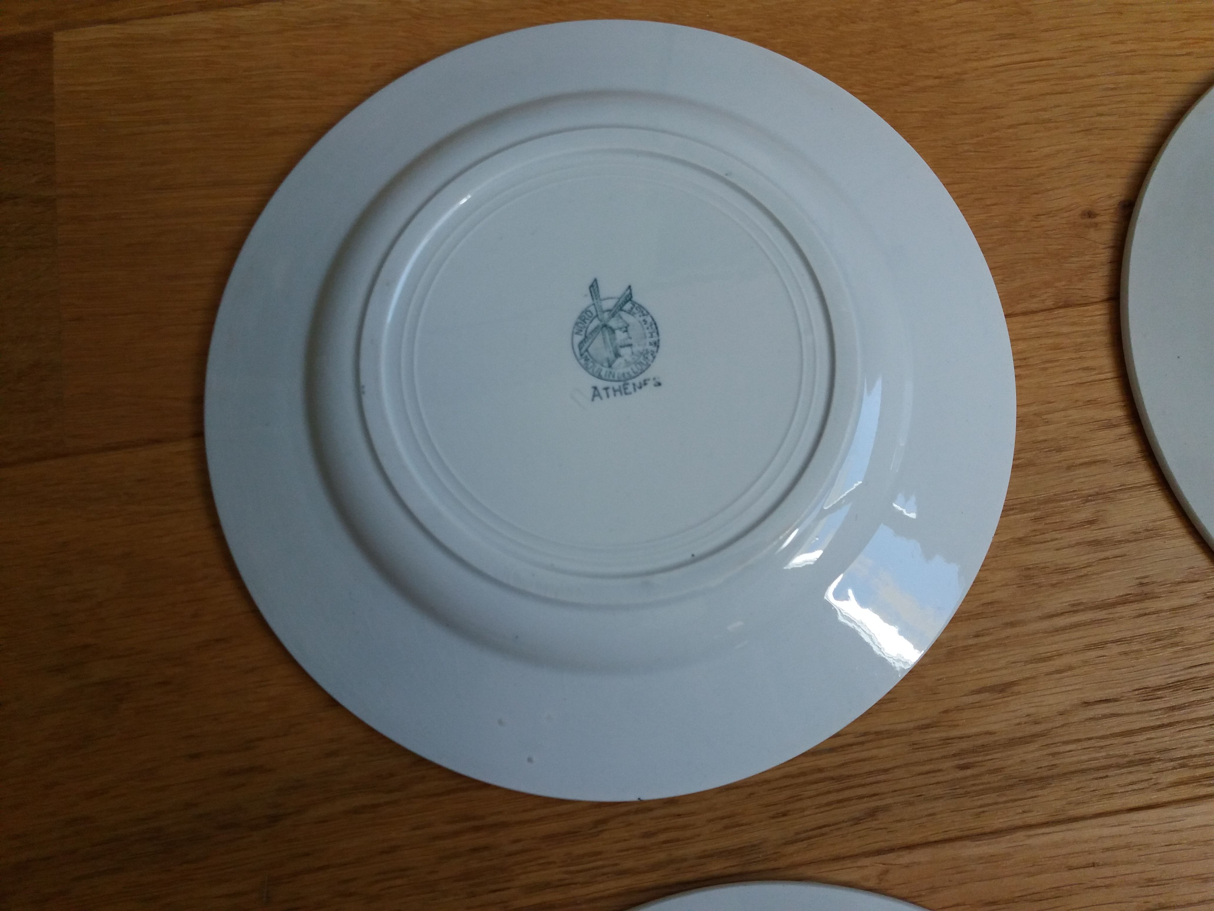 4 mismatched flat plates Terre de fer Moulin des Loups and Hamage
