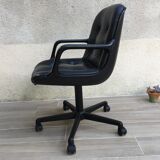 Comforto leather armchair by Mobilier international