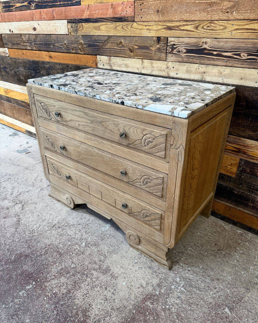 Commode Art Déco en chêne et marbre