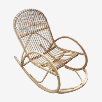 Rocking-chair en rotin