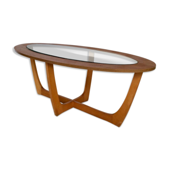 Table basse en bois et verre