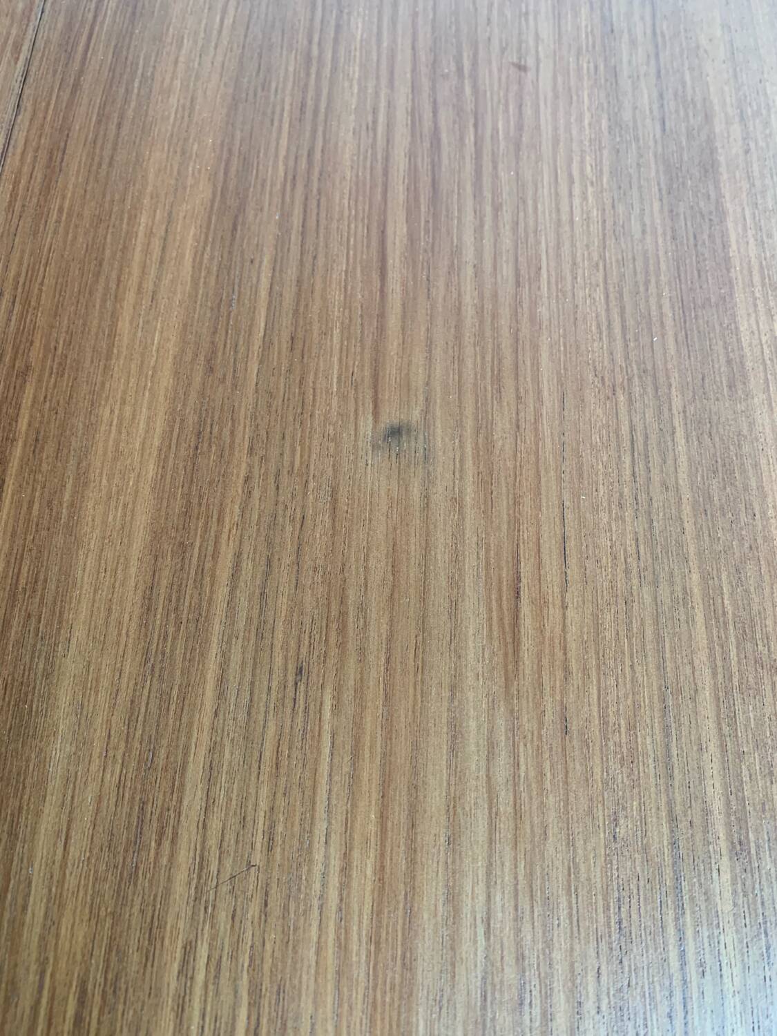 Vintage round extendable table