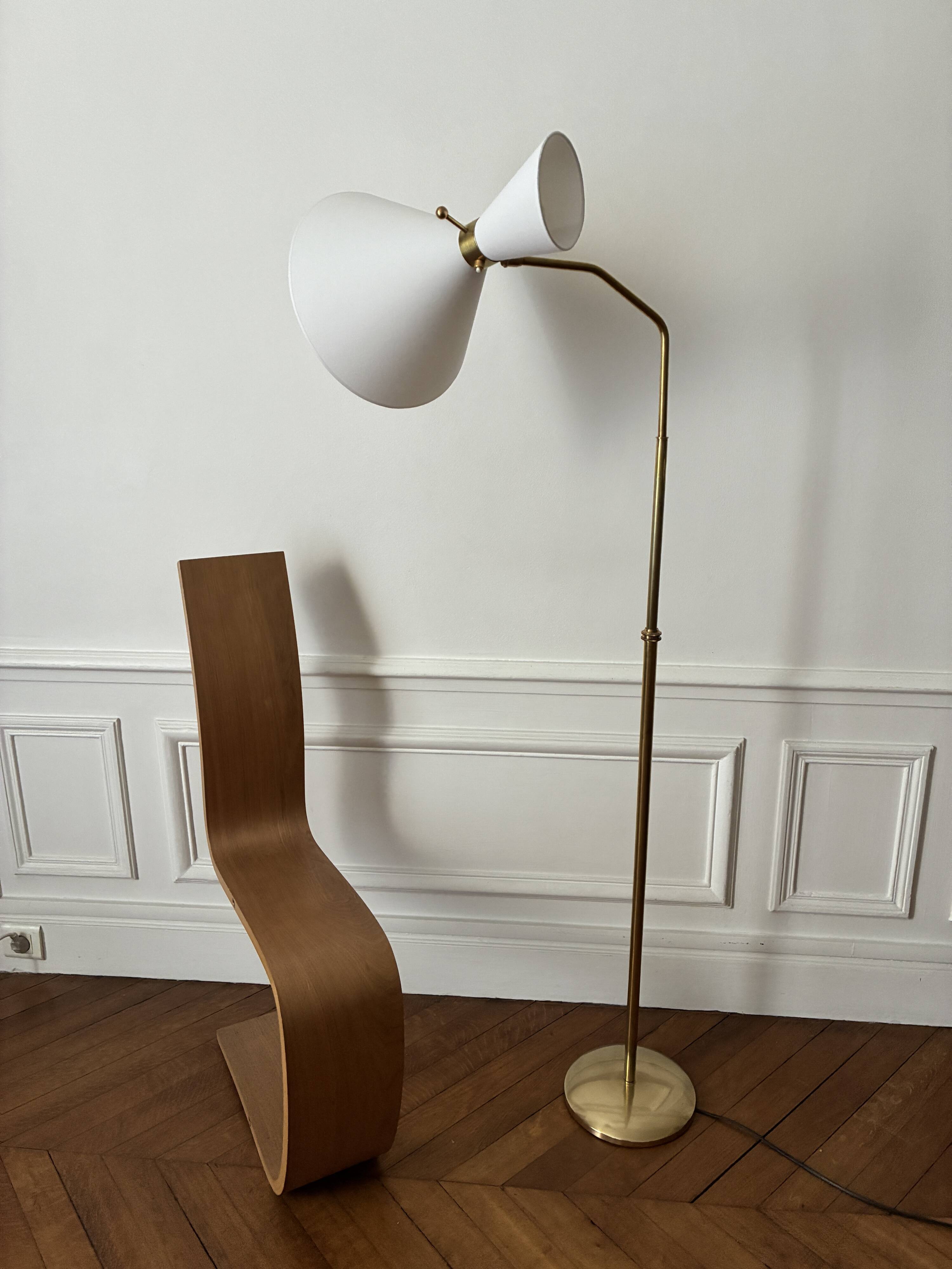 Adjustable Diabolo floor lamp in brass - 1950s