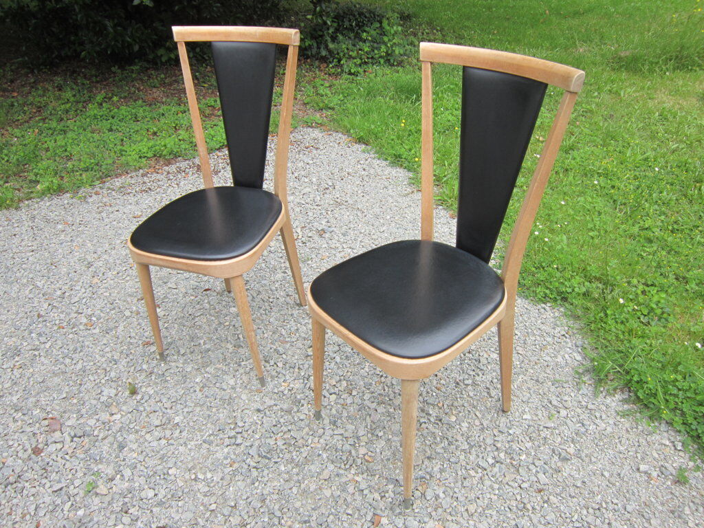 Pair of chairs baumann
