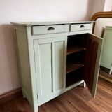 Green Parisian Buffet