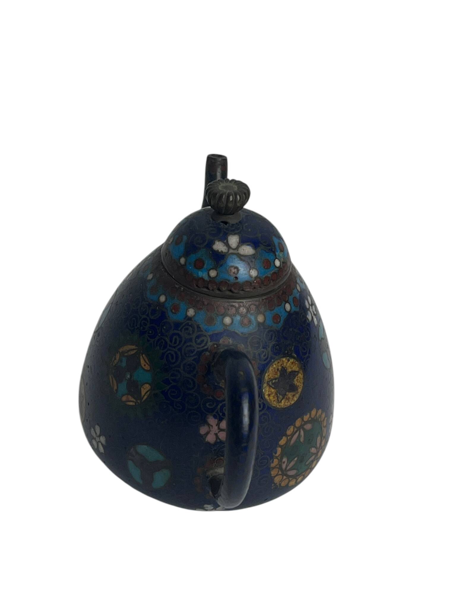 Chine petite verseuse bronze cloisonné début XXème