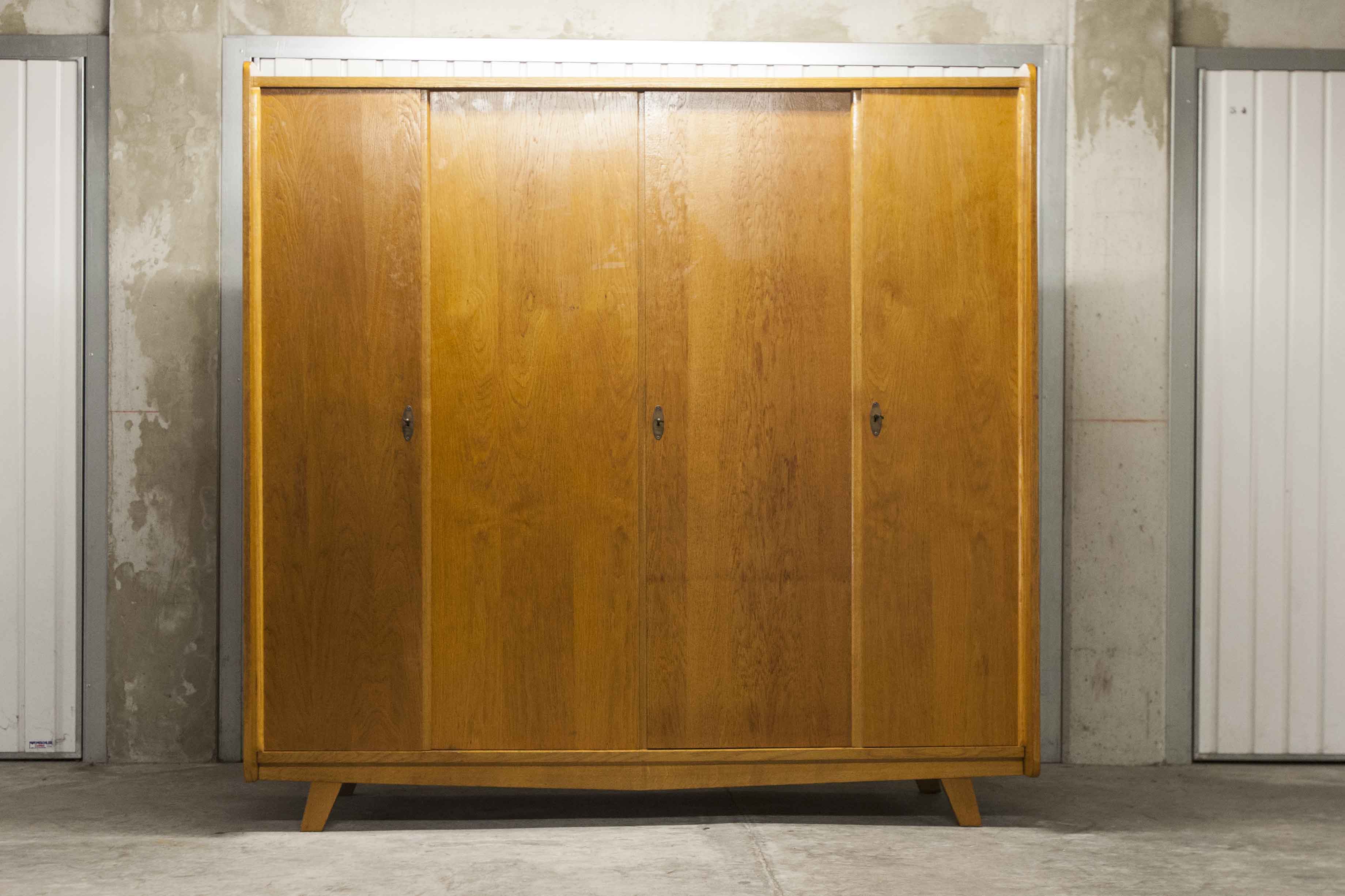 Cabinet rockabilly 4 doors 1950