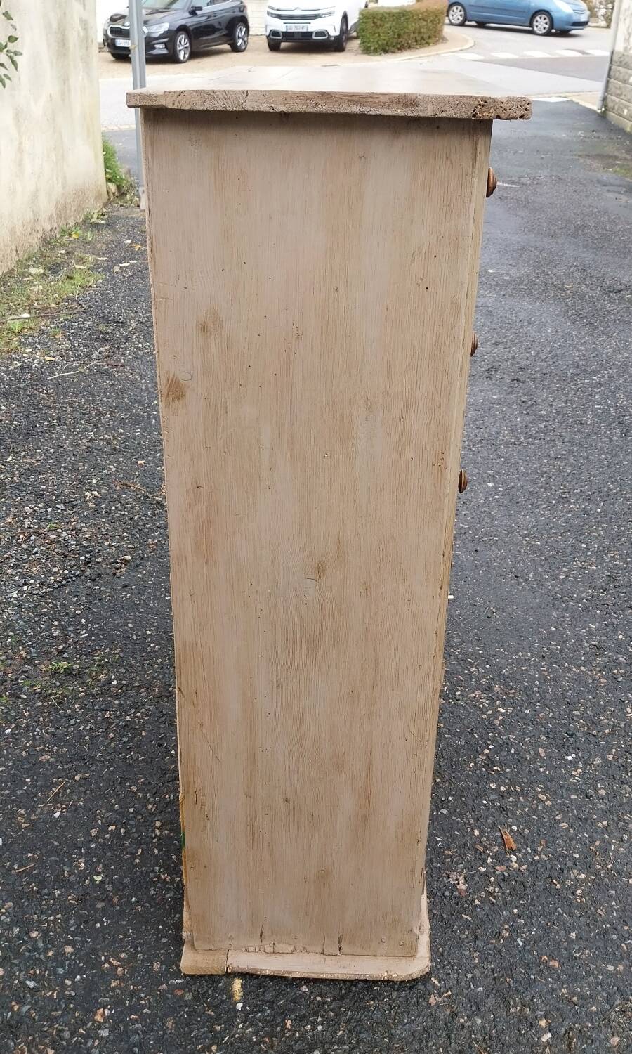 Seed grower's furniture