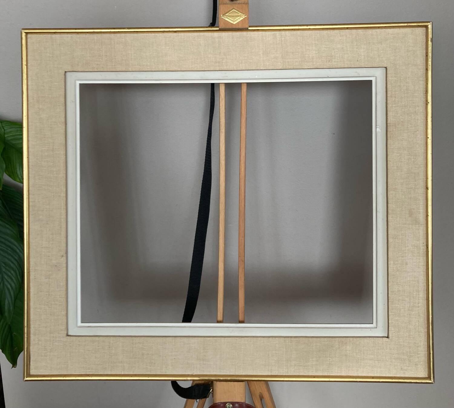 Frame in gilded wood and canvas 1950s/60s