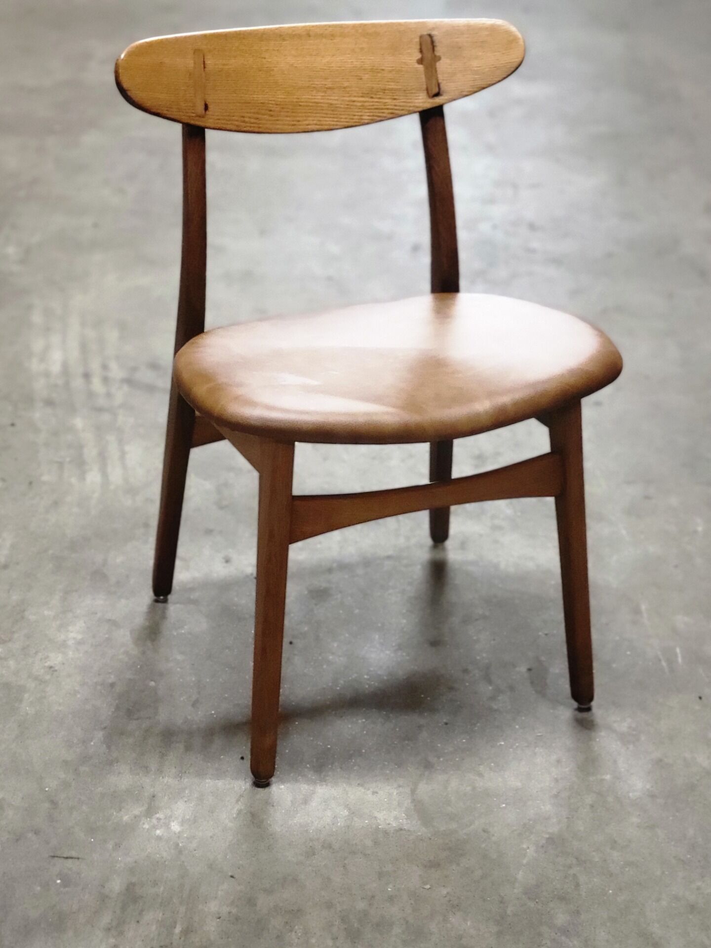 Chaise CH30 de Hans J. Wegner en chêne, Carl Hansen & Søn