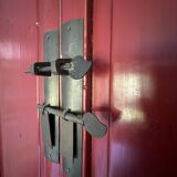 Armoire chinoise laquée rouge