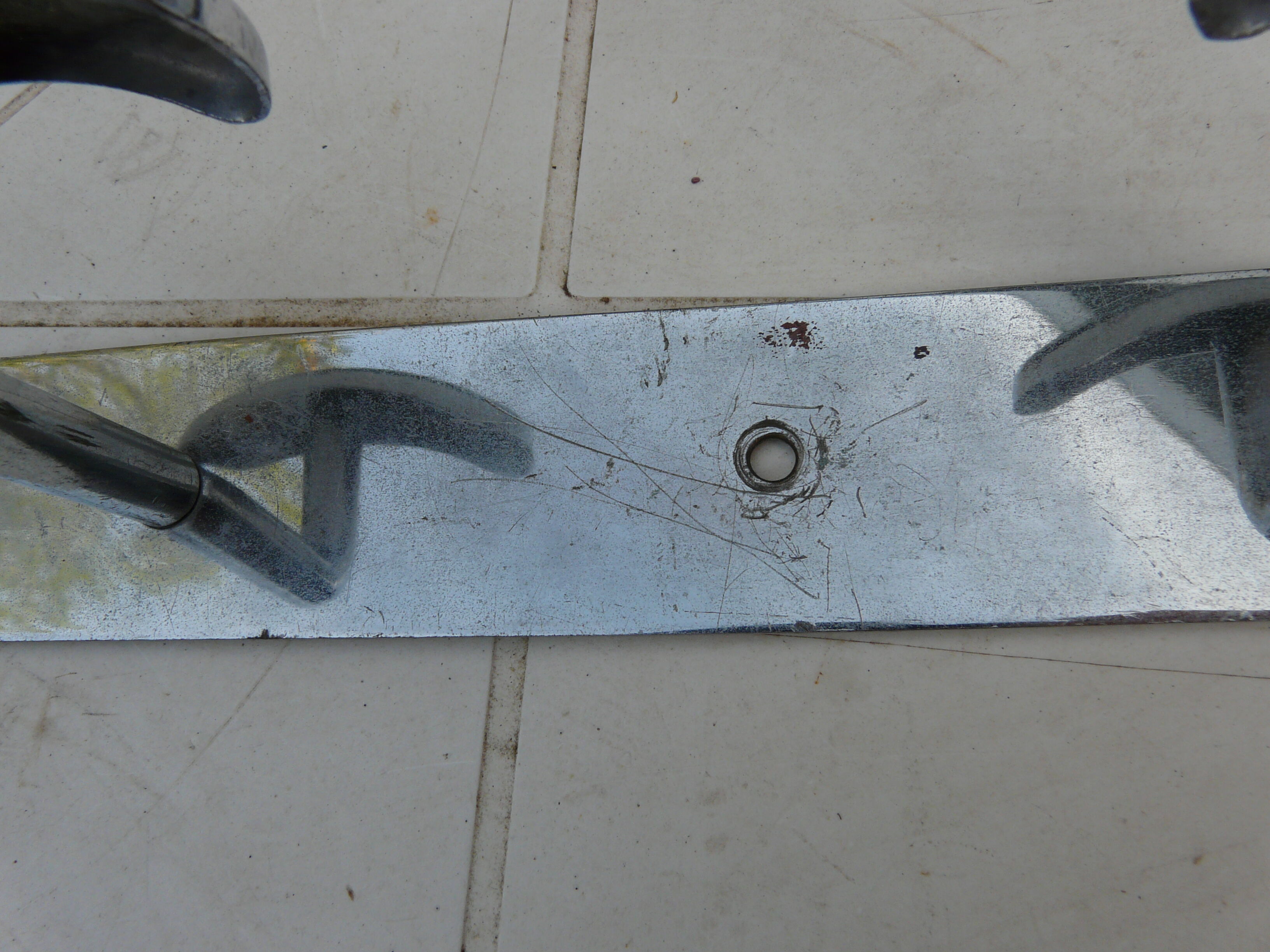 Wall coat rack in chromed metal 3 hooks 50s