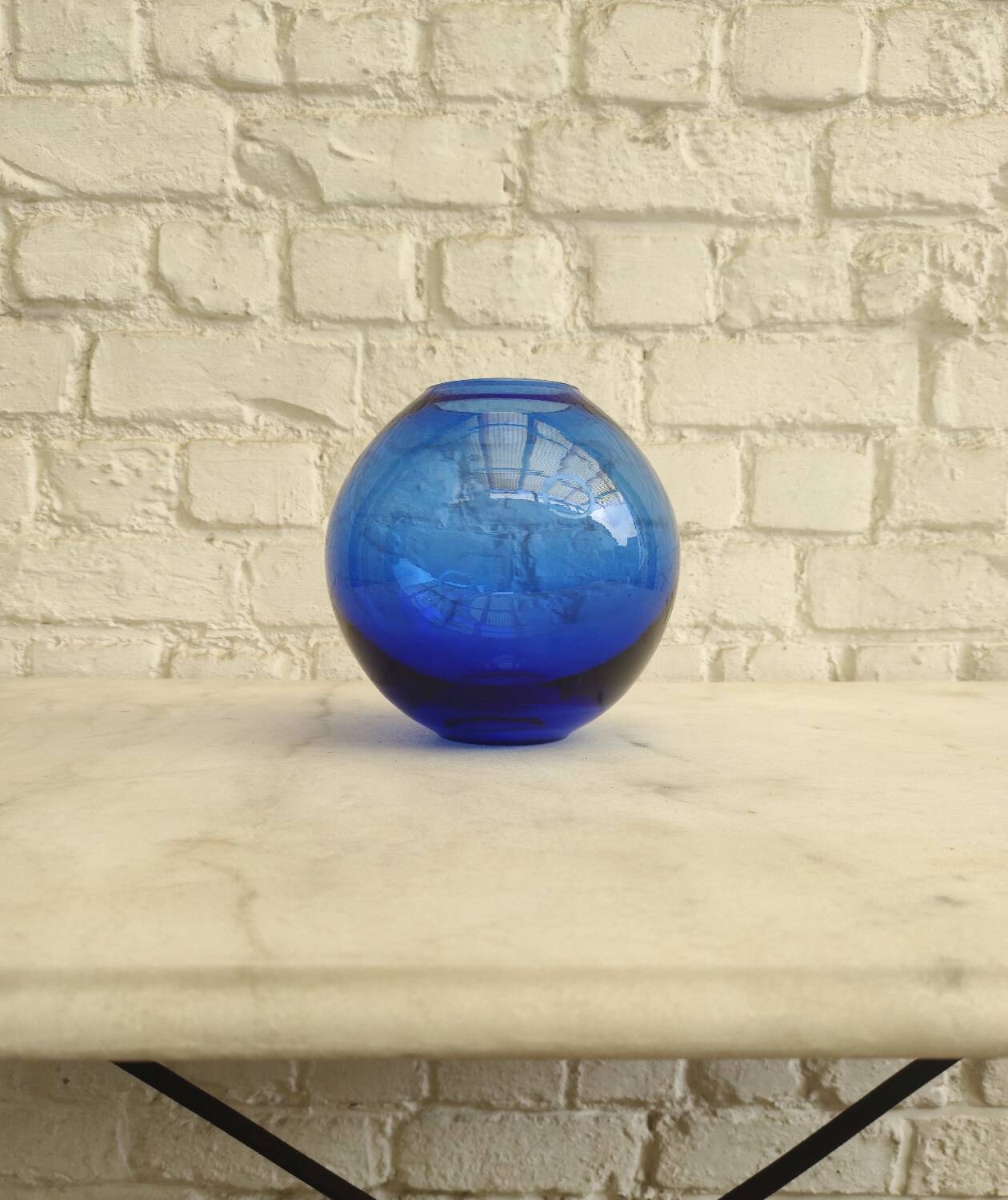 Vintage cobalt blue glass round vase