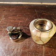 Briquet  de table