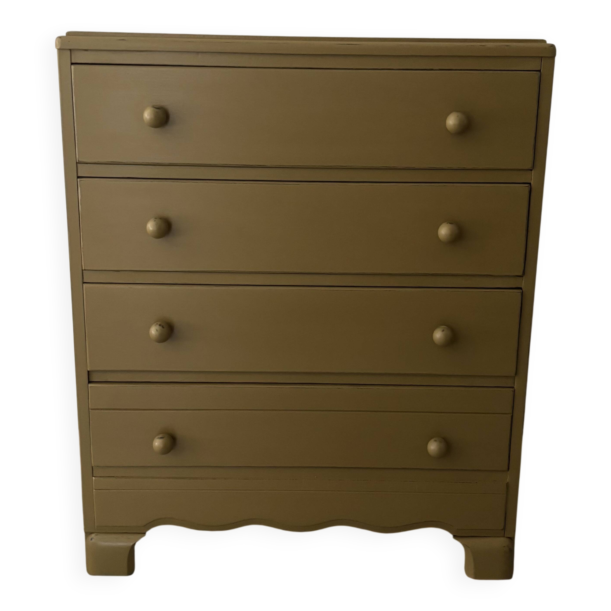 Patinated chest of drawers