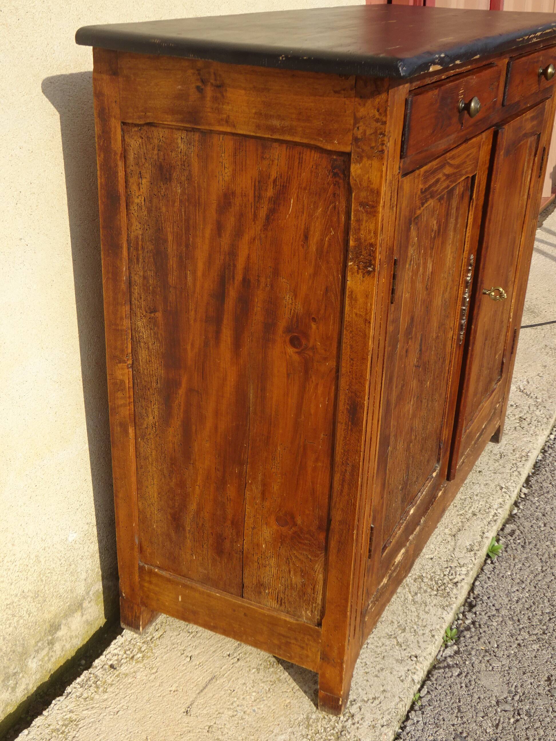 Parisian pine sideboard