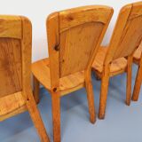 Set of 4 vintage chairs in pine from the 70s