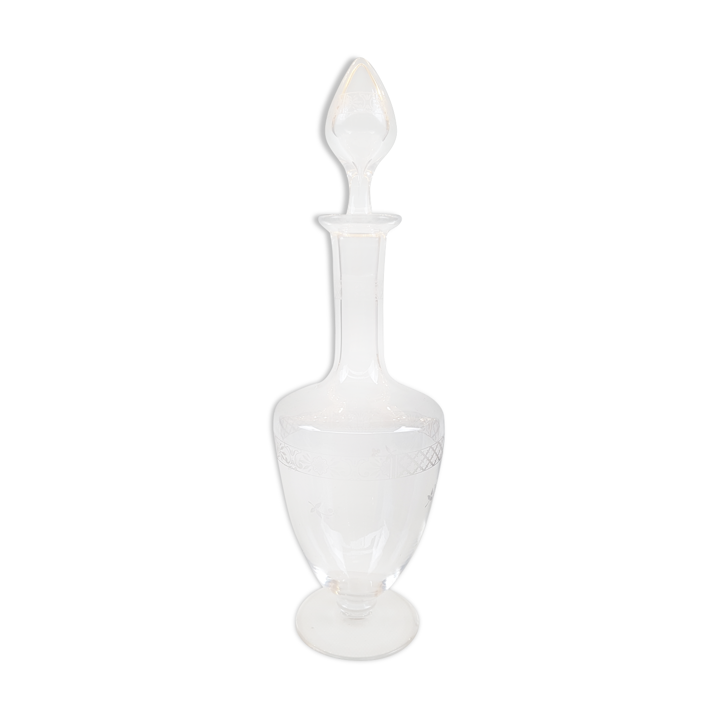 Baccarat crystal carafe, engraved frieze model, circa 1910