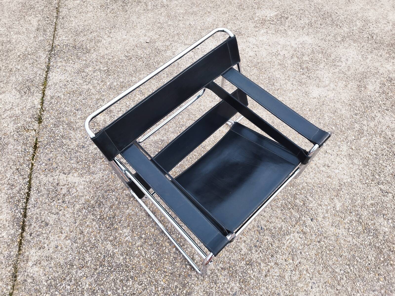 B3 Wassily armchair by Marcel Breuer design