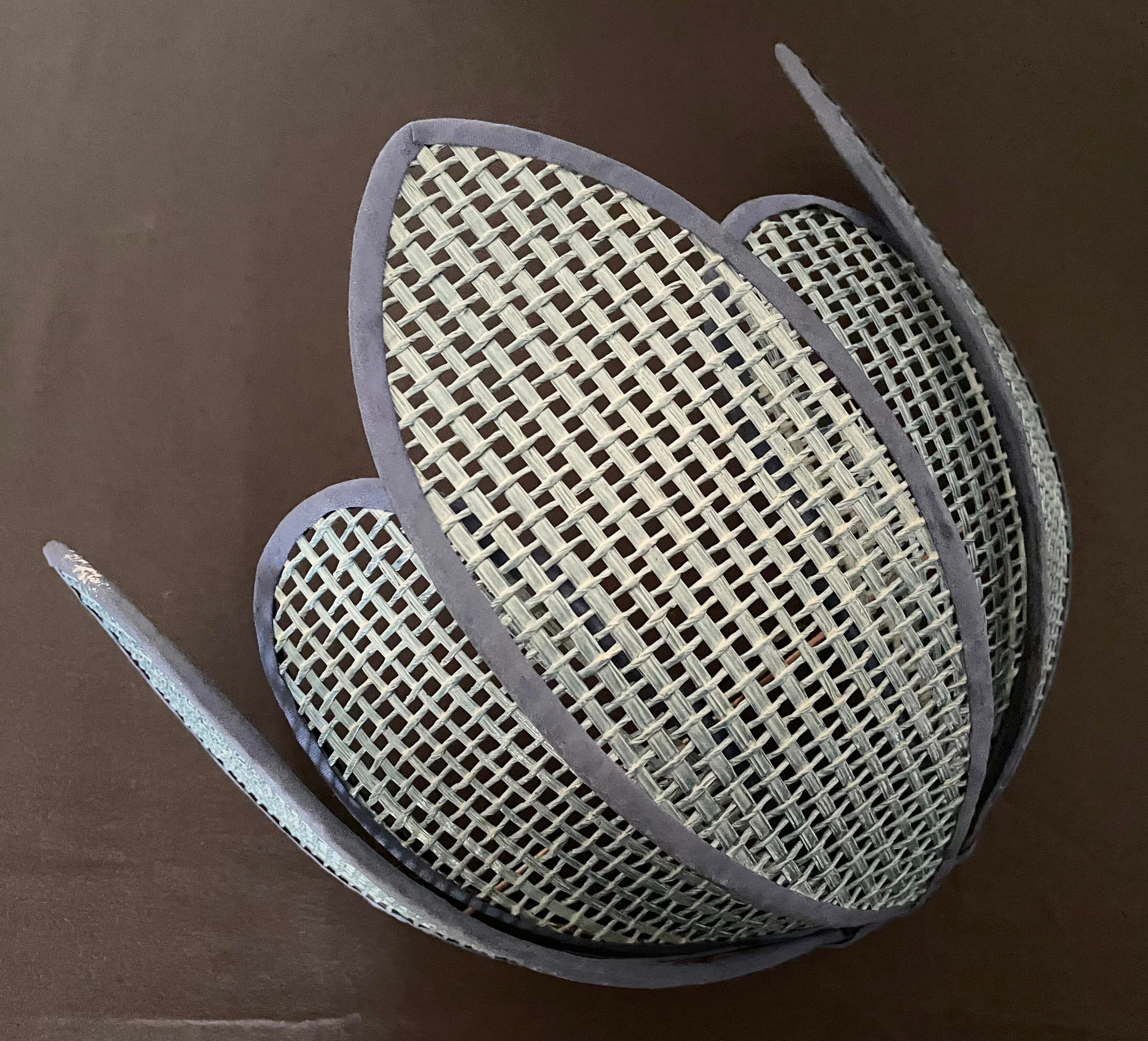 Lotus flower canning wall lamp