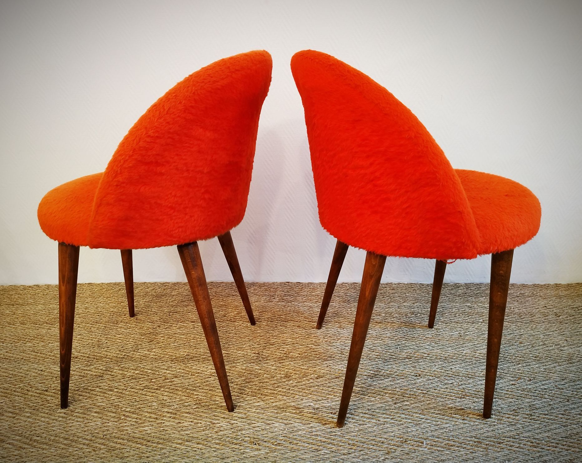 Paire de chaises 70's "moumoute"