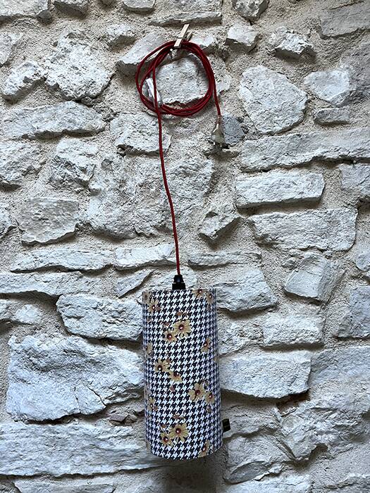 Complete vintage fabric lamp