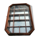 Wall display case for miniature with octagonal compartments