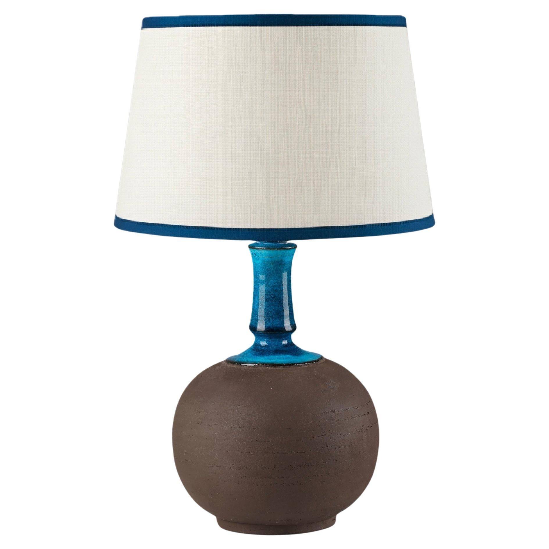 Nils Kahler table lamp in ceramic by Herman A. Kähler, Denmark, 1960 signed.