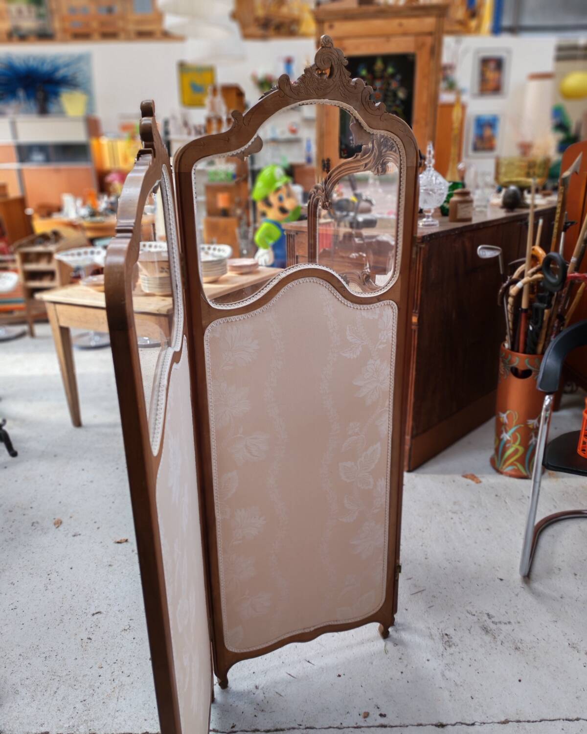 Louis XV style screen
