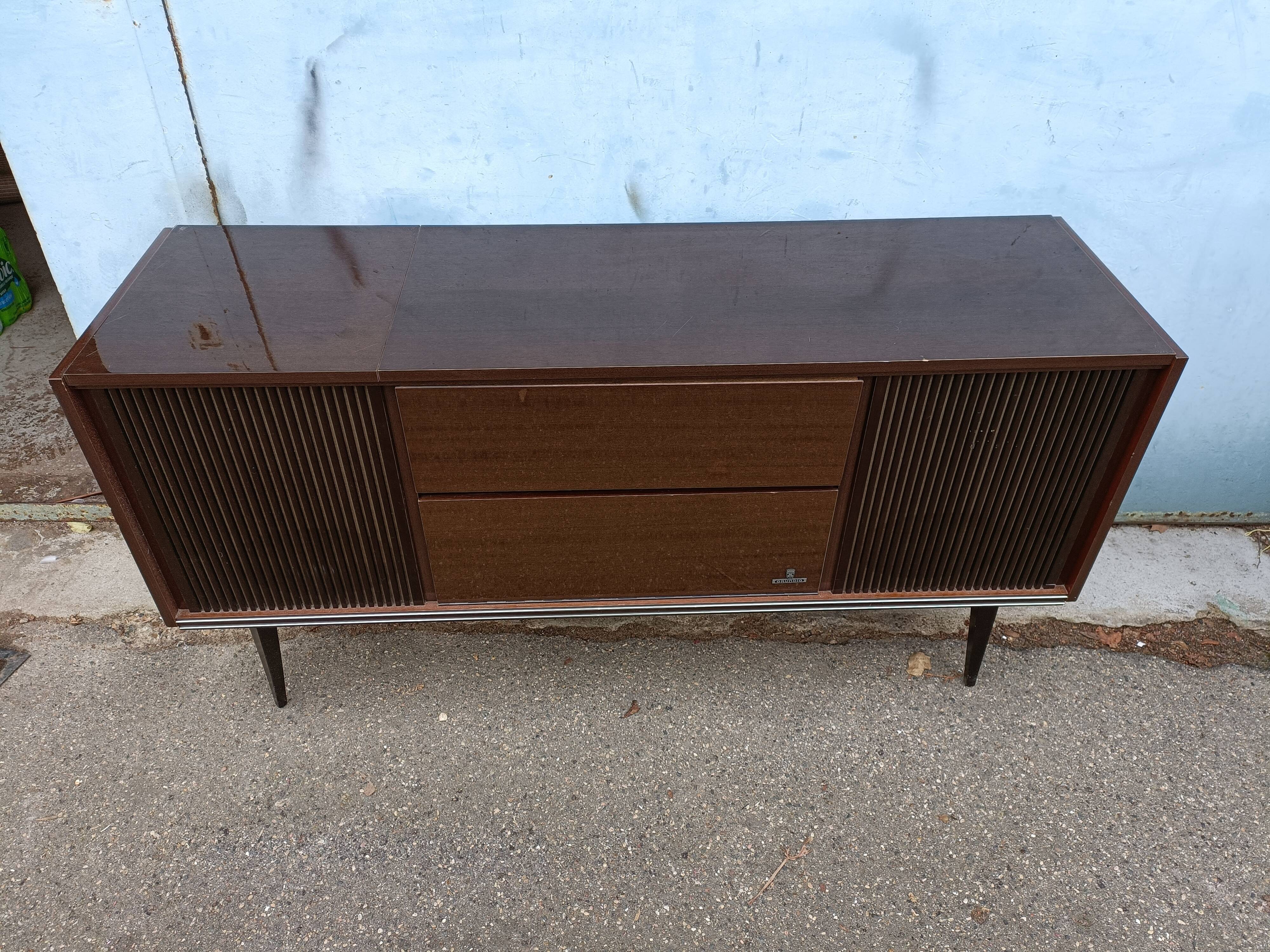 Buffet 1960