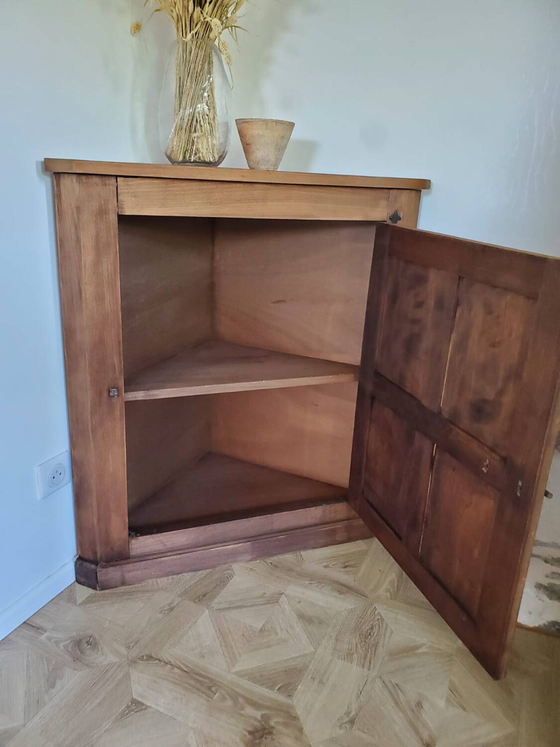 Wooden corner cabinet