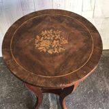 Baroque side table in brown walnut, round inlaid top, circa 1890.