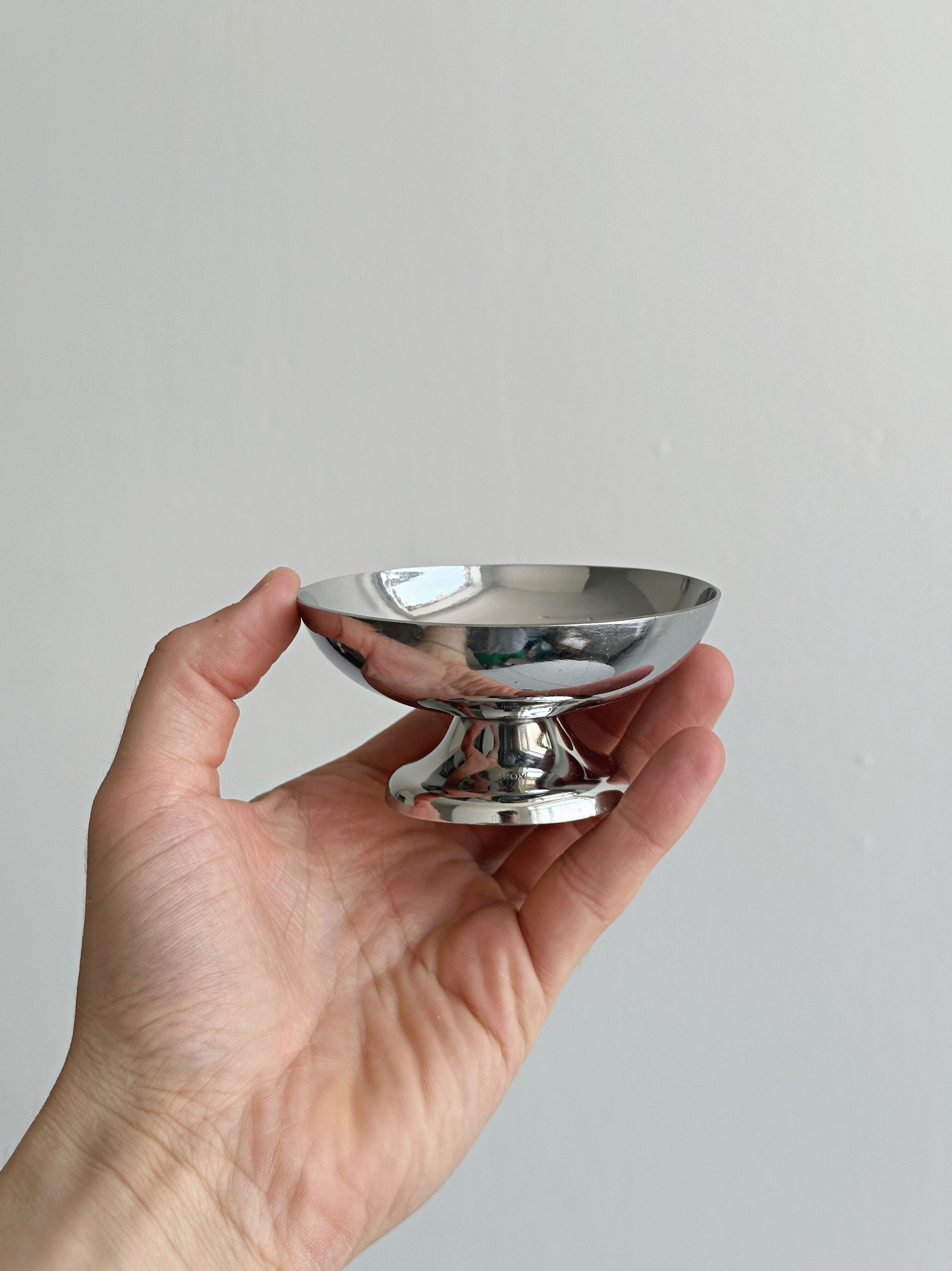 Set of 6 footed bowls