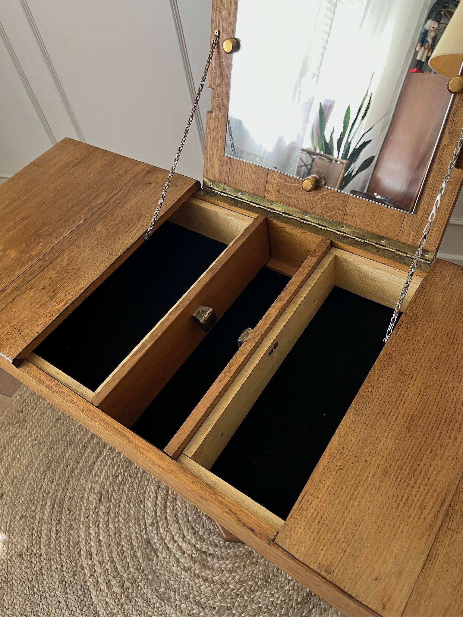 Vintage oak dressing table