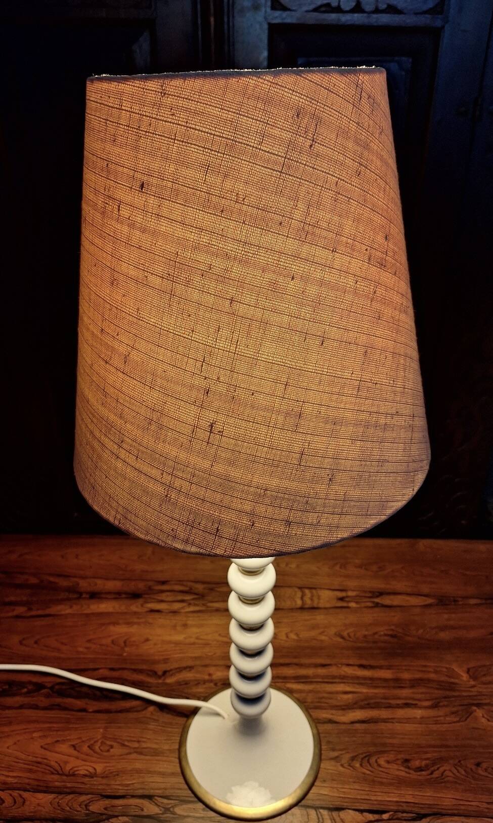 Lampe de table italienne des années 70 avec des sphères empilées.