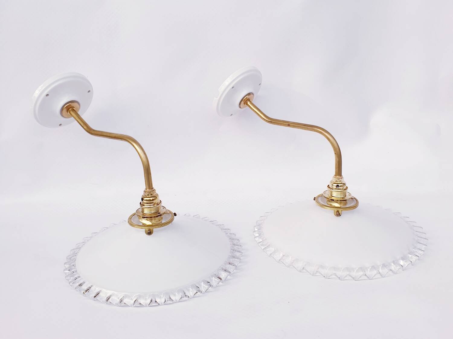 Swan neck and serrated opaline wall lights