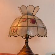 Vintage lamp in wood, brass and mother-of-pearl.