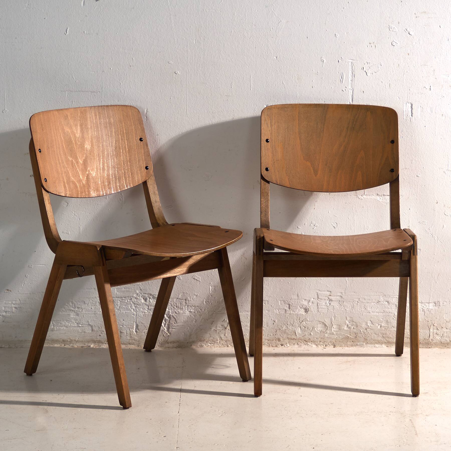 Vintage Thonet dining chairs (c.1950). Set of 4 pieces.