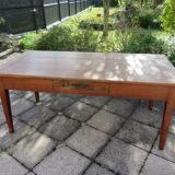 Old farm in Cherry table