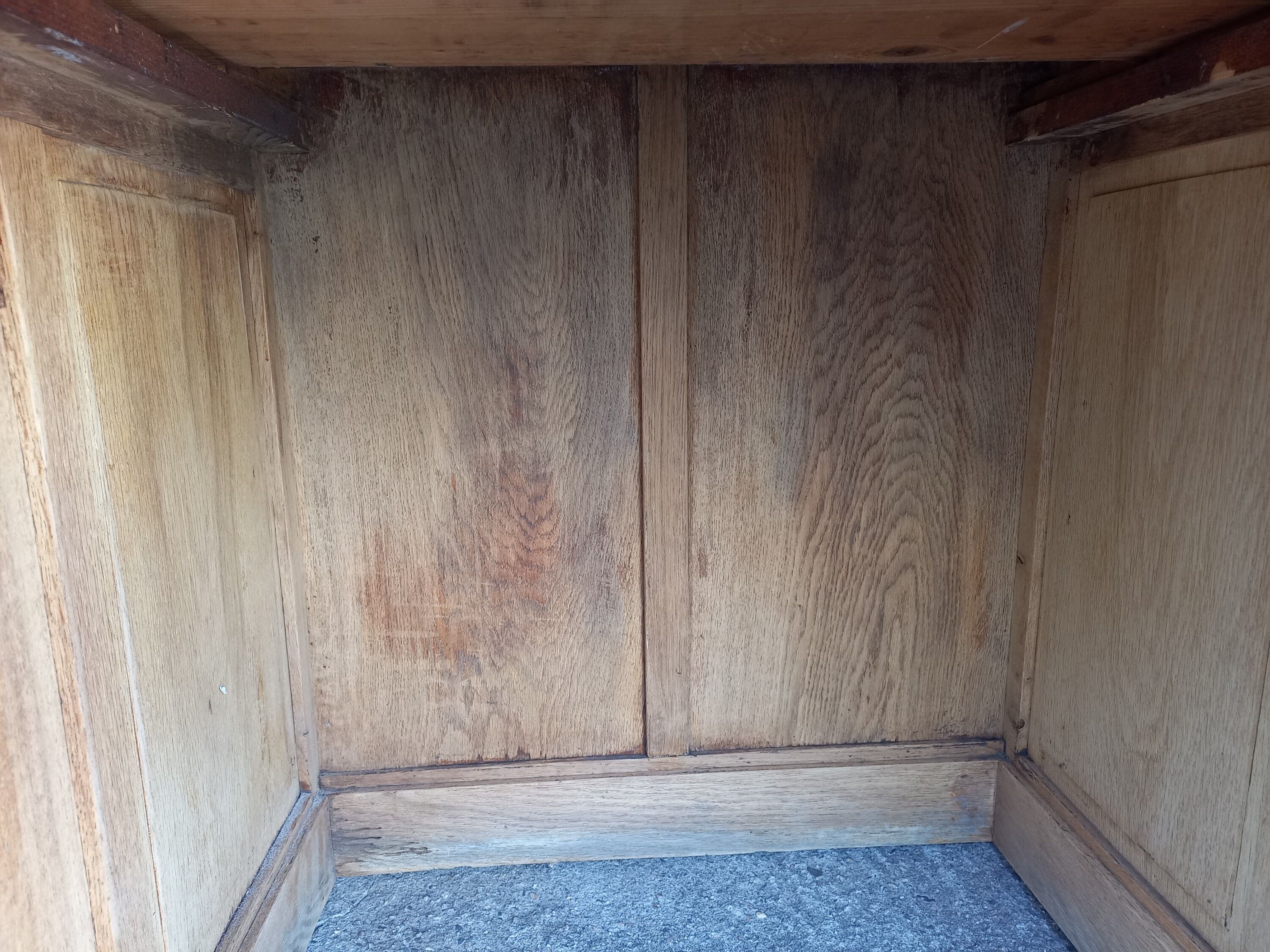 Minister's office in solid oak
