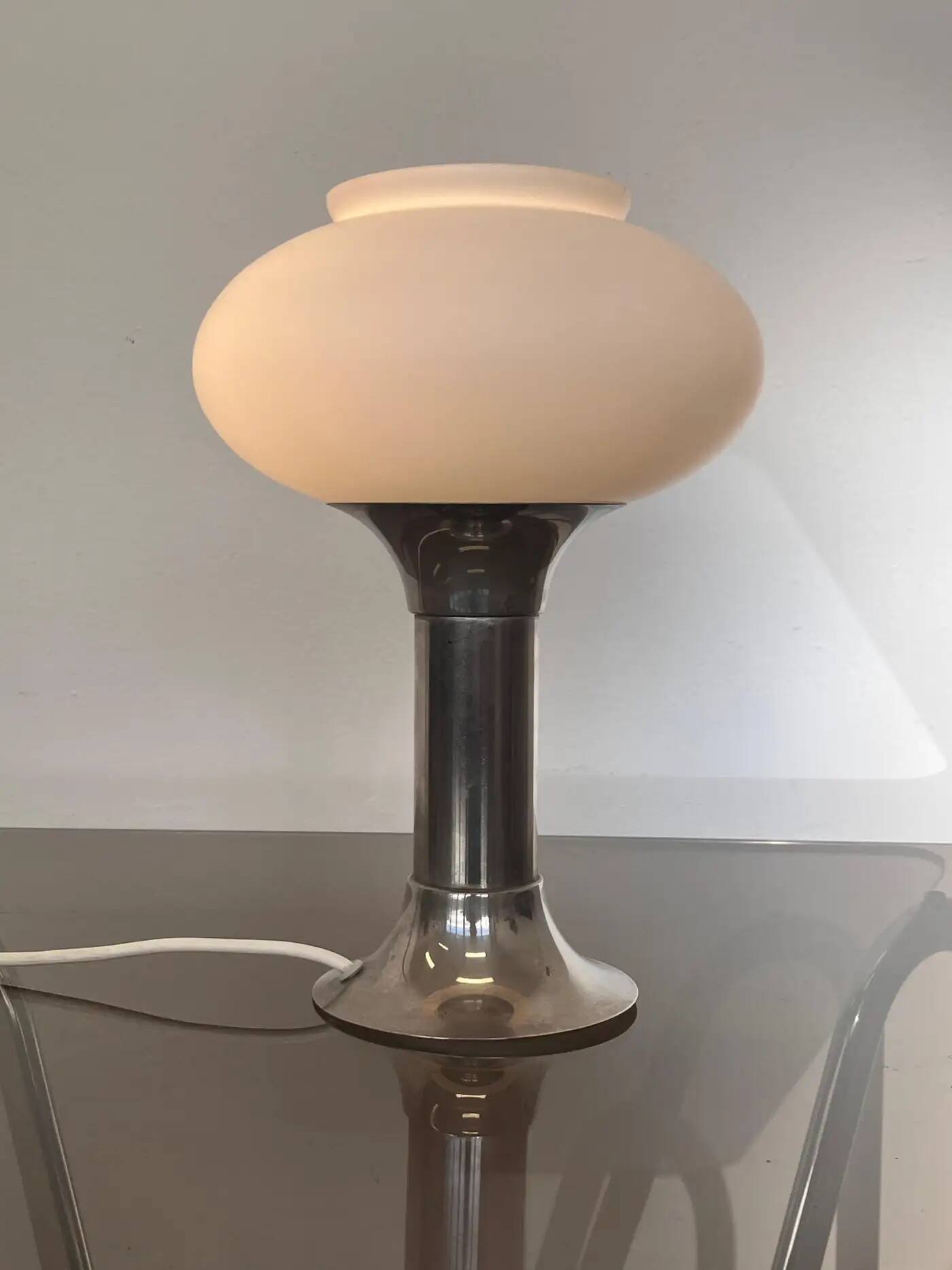Lampe de table chromée / Allemagne, années 1970